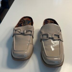 Kork-Ease Women's Patent Leather Loafer Mules in Light Taupe- worn once!